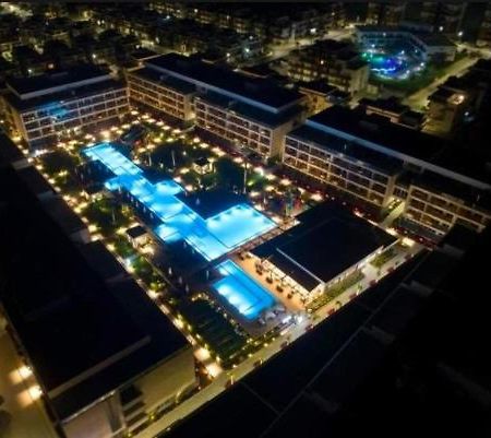 Courtyard Long Beach Holiday Resort Iskele District  Dış mekan fotoğraf